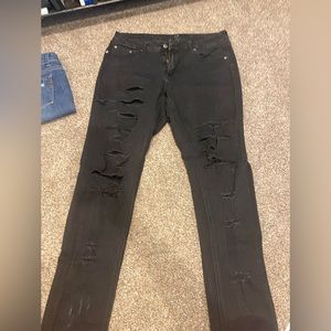 Black super cut/distressed jeans